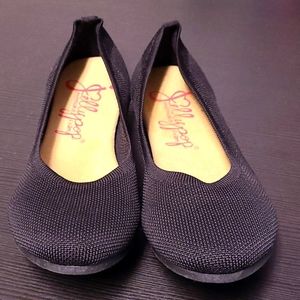 Black fabric flats size 7
